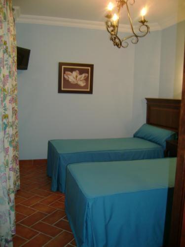 Santa Cruz Hotel Los Palacios Y Villafranca Buitenkant foto
