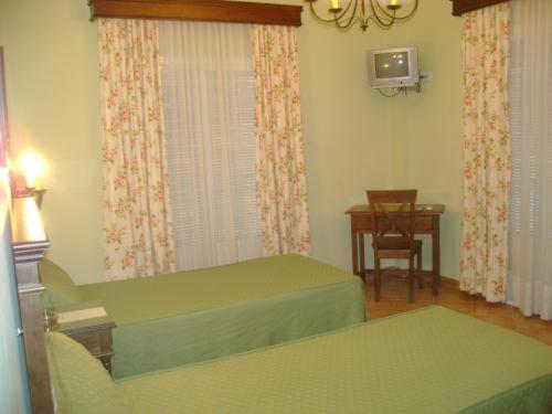 Santa Cruz Hotel Los Palacios Y Villafranca Buitenkant foto